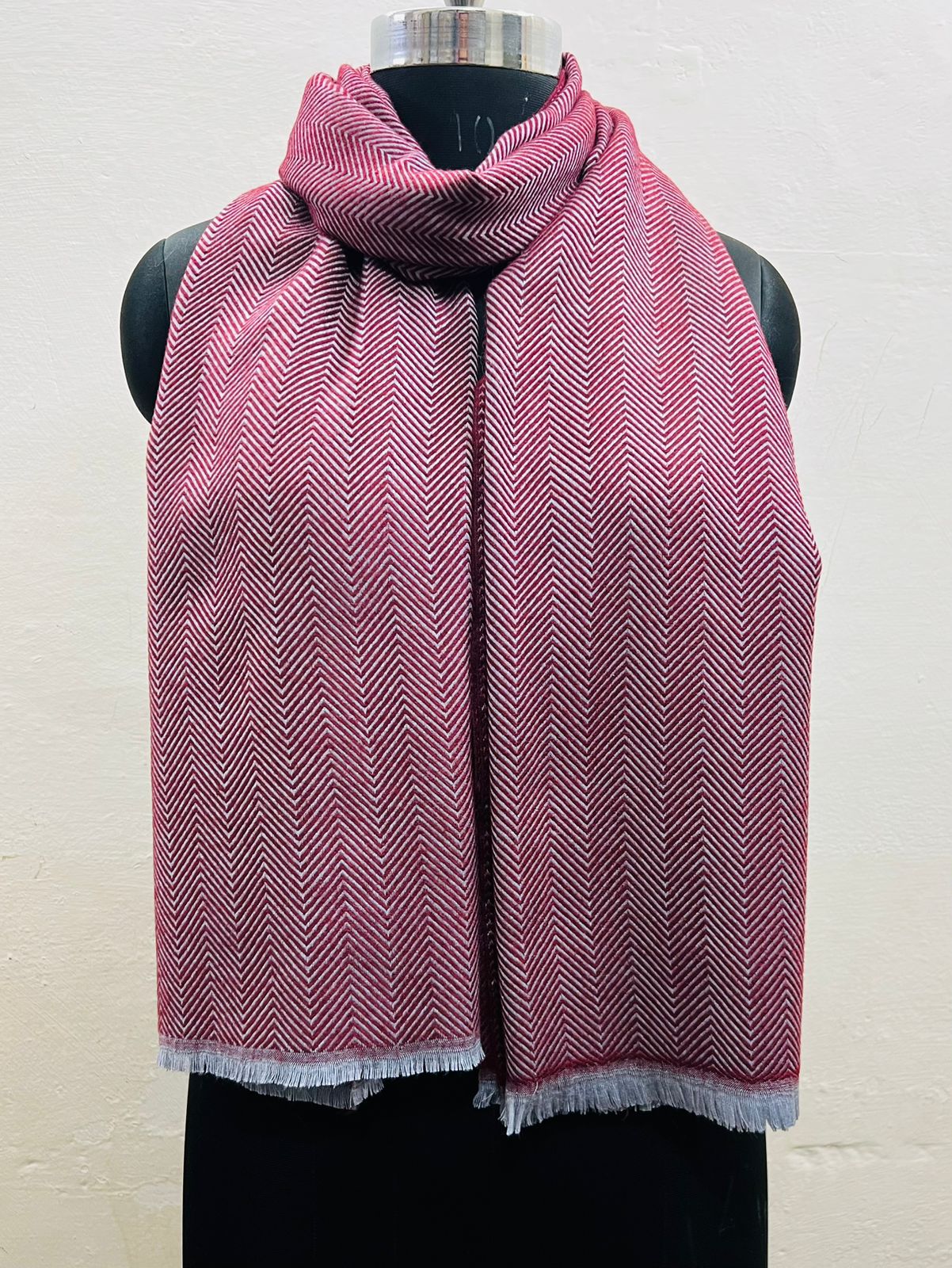 The Meridian Weave Stole (Pashmina Wool Herringbone)