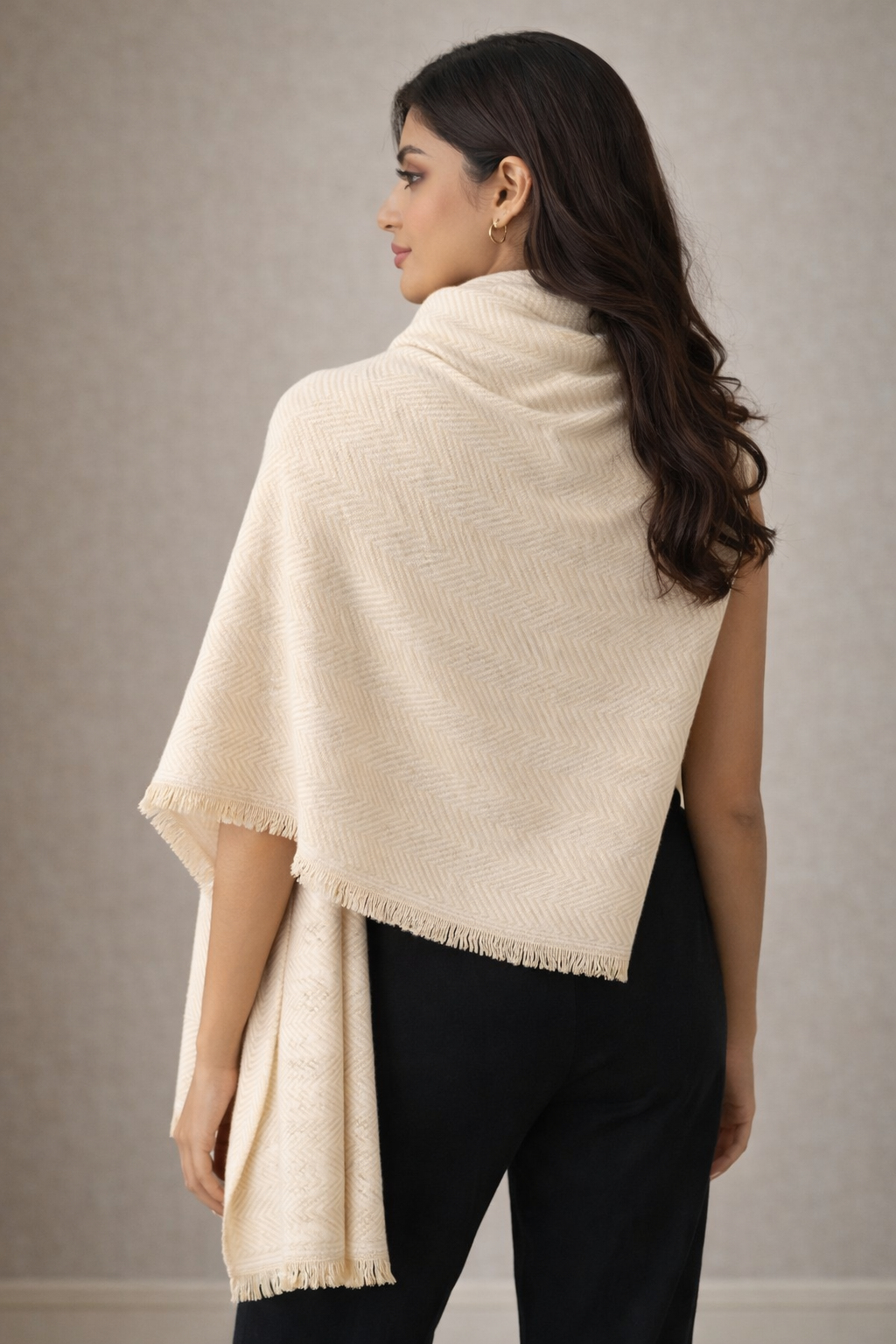 The Meridian Weave Stole (Pashmina Wool Herringbone)