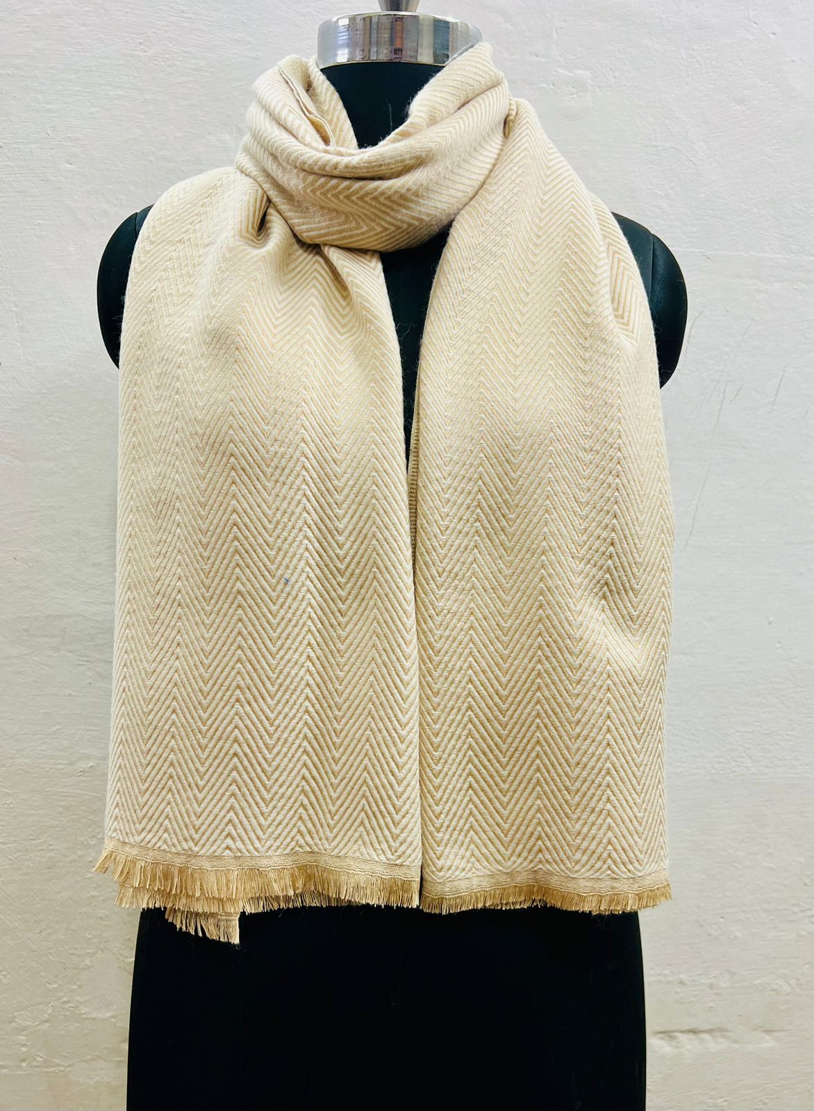 The Meridian Weave Stole (Pashmina Wool Herringbone)