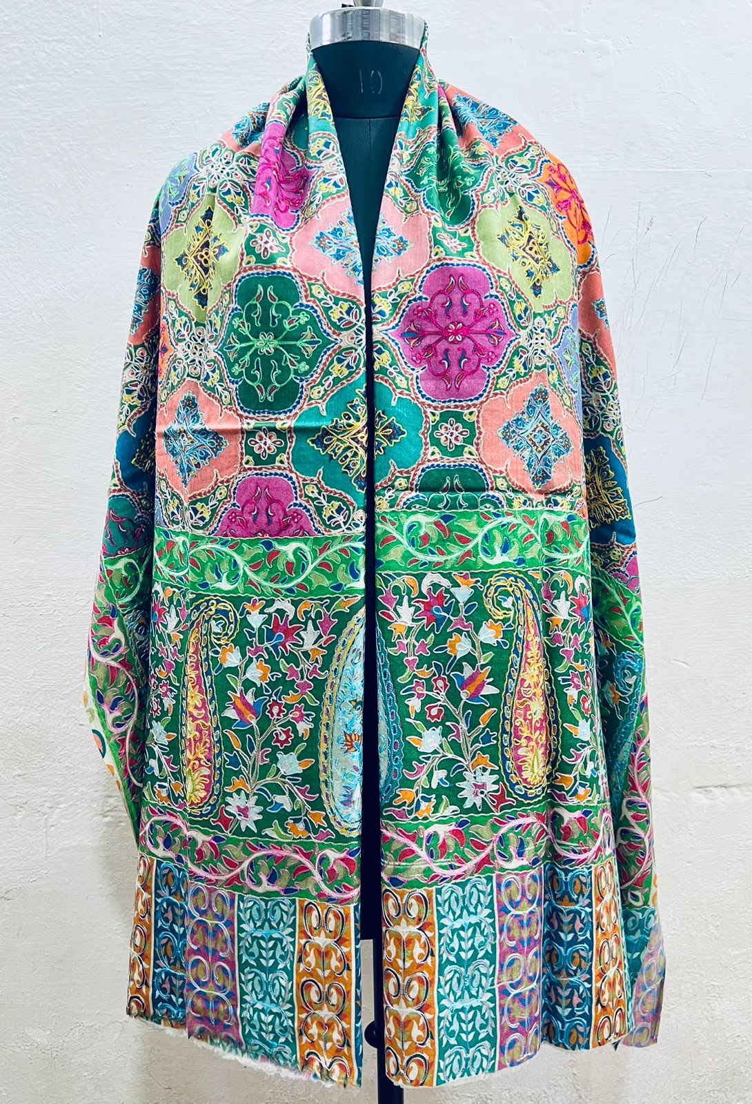 Imperial Kashmiri Pashmina Jama Kalamkari Shawl – Hand-Embroidered Luxury Edition