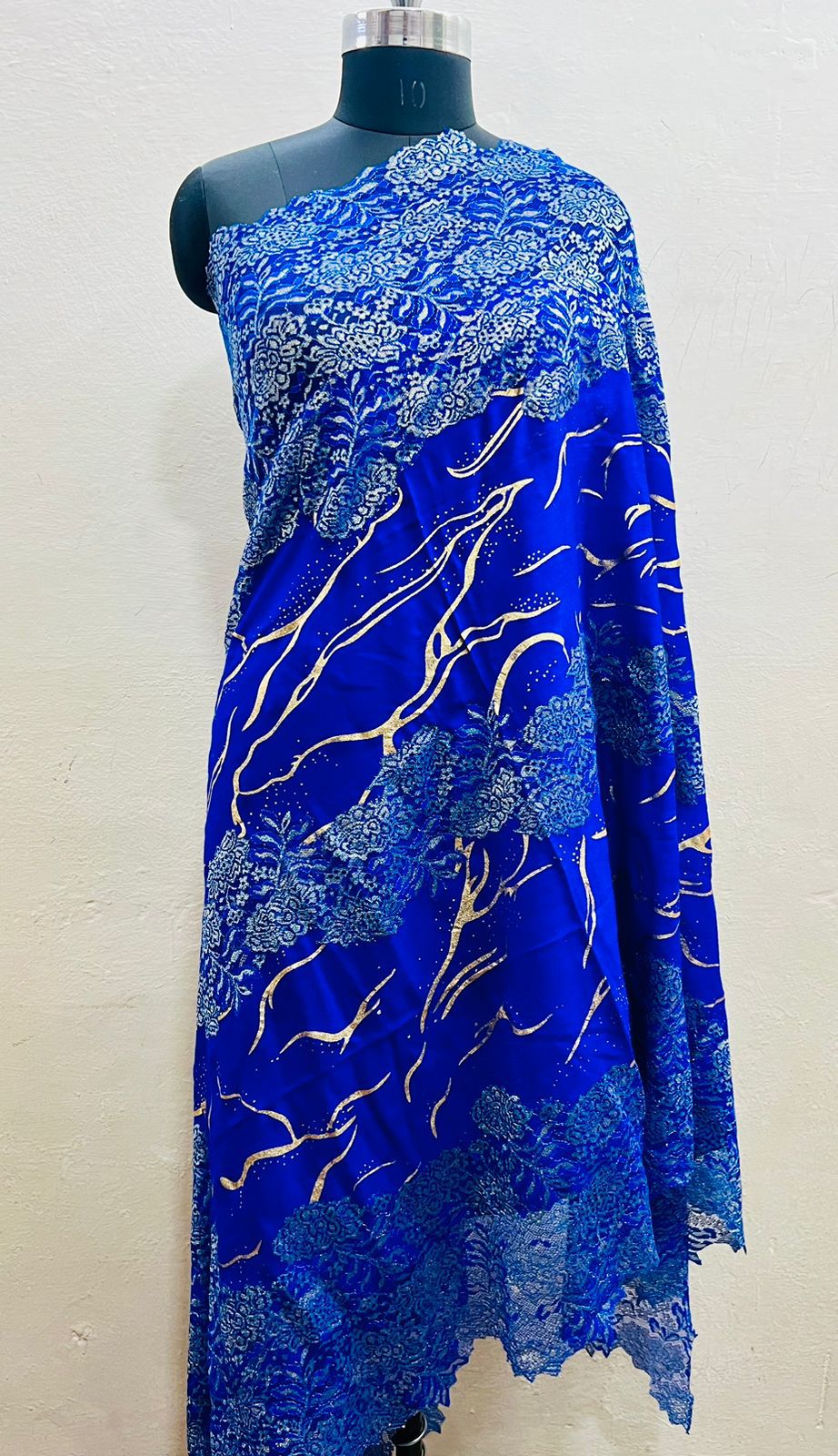 The 'Midnight Frost' Pure Pashmina & Chantilly Lace Shawl