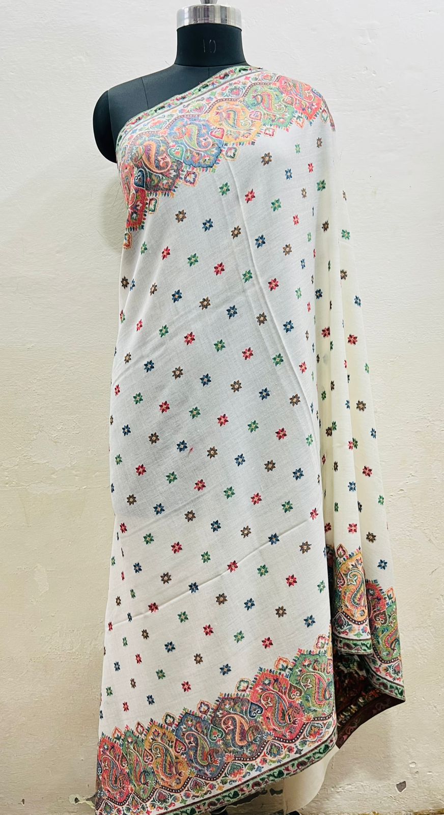 Safed Kani™ – Pure Pashmina Fine Wool Shawl